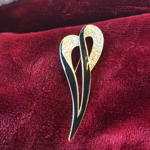 Large signed Trifari brooch black enamel